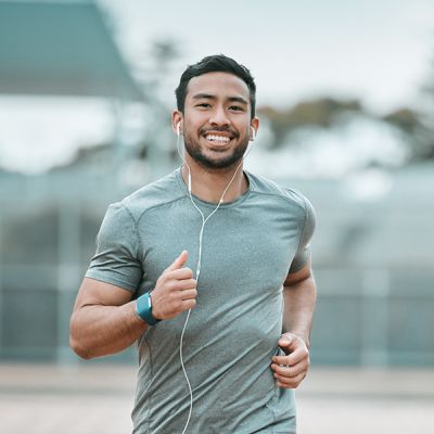 Man wearing contact lenses while running.